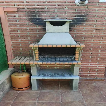 Global Roca House With Barbecue In * Cambrils