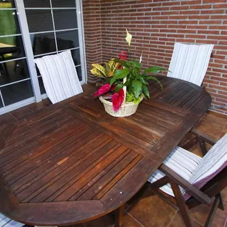 Global Roca House With Barbecue In Cambrils